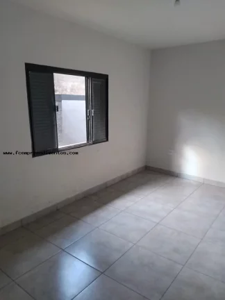 Imagem Casa Geminada para Venda em Limeira, Jardim Brasil, 2 dormitórios, 1 banheiro, 1 vaga