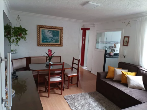 Imagem Apartamento com 2 Quartos Reformado no Tatuquara