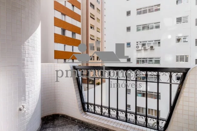 Imagem Apartamento Alto Padrão reformado em Higienópolis, com 4 suítes e 4 vagas pronto para morar!