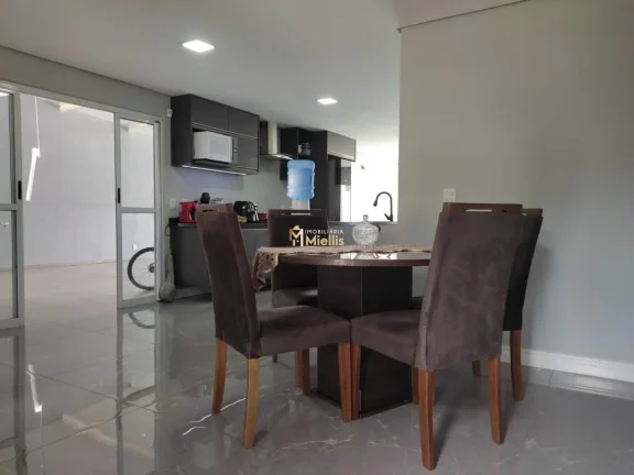 Imagem Casa com 3 Dormitorio(s) localizado(a) no bairro Tarumã em Viamão / Rio Grande do Sul Ref.:57580821