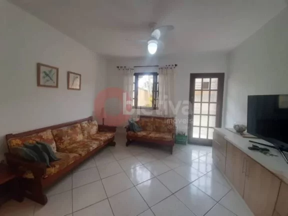 Imagem Casa com 2 dormitórios à venda, 111 m² por R$ 400.000,00 - Peró - Cabo Frio/RJ