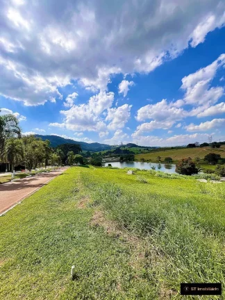 Imagem Terrenos à venda em Atibaia/SP - Condomínio Fechado, 1.000m² por R$299.000!