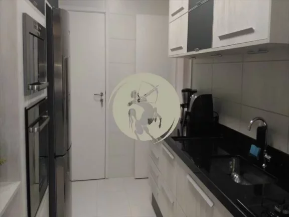 Imagem OPORTUNIDADE, 3 DORMITORIOS E SUITE COM VISTA PARA O MAR