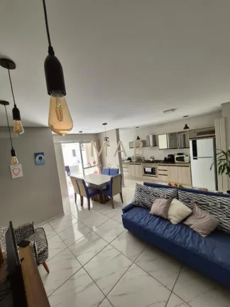 Imagem Imperdível! Apartamento à venda em Ingleses Norte, Florianópolis-SC: 2 quartos, 1 suíte, 1 sala, 2 banheiros, 2 vagas de garagem.