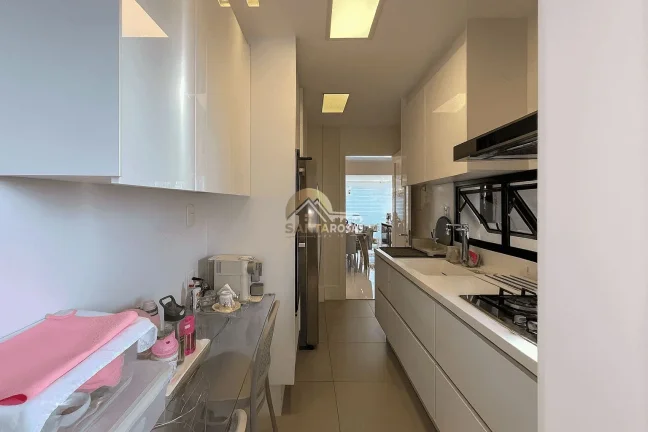 Imagem Vendo Apartamento com decoração de luxo na Graça: 108m², nascente, vista mar, porteira fechada, 2 s