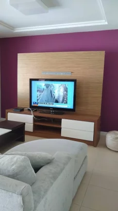 Imagem Casa 5 dormitórios à 170 metros da Praia em Canasvieiras