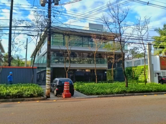 Imagem Alugue agora Prédio Monousuário em Pinheiros, São Paulo-SP - 10 salas, 8 banheiros, 19 vagas de garagem, 2.101m².