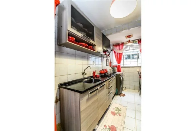 Imagem VIDS 208 Apto 612481063-5 - Apartamento à venda no bairro Vila Ipiranga - Porto Alegre/RS