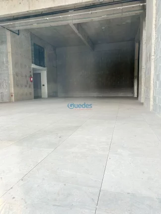 Imagem Loja para locação no Jardim das Acácias, 200m², 2 banheiros