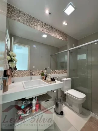 Imagem Casa em Condomínio para Venda em Teresina, Gurupi, 6 dormitórios, 1 suíte, 4 banheiros, 3 vagas