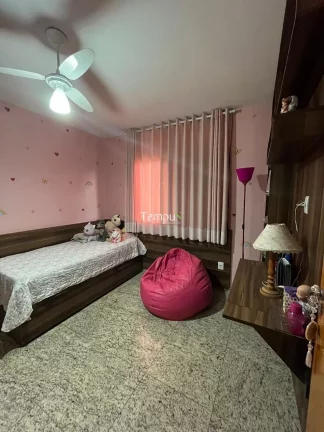 Imagem Condomínio Villa Bella III - Sobrado à venda no bairro Sítios Santa Luzia - Aparecida de Goiânia/GO