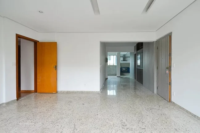 Imagem Apartamento com 125m² de área útil, ideal para quem busca espaço, conforto e uma localização e...