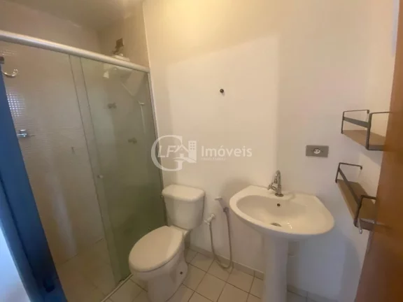 Imagem Duplex à venda em condomínio fechado