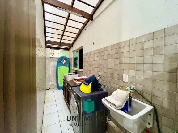 Imagem Amplo Apartamento à venda na Beira Mar da Praia do Morro e com Área externa privativa e área gourmet