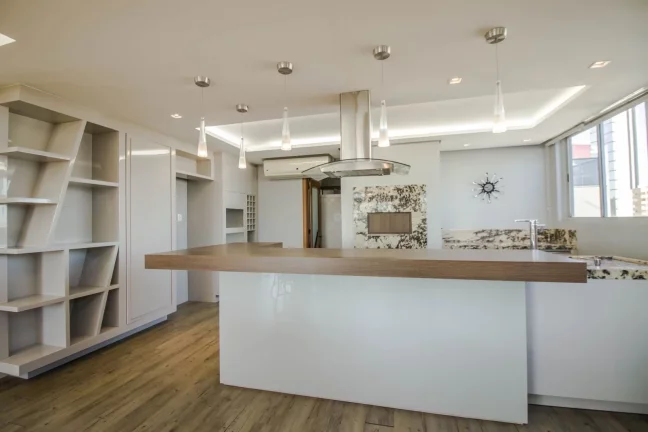 Imagem Cobertura Duplex de 3 dormitórios 435 metros quadrados e Piscina Privativa no Centro de N. Hamburgo