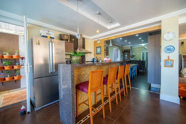 Imagem Casa 4 suítes a venda, 385 m² por R$ 1.980.000 - Granja Viana - Cotia/SP