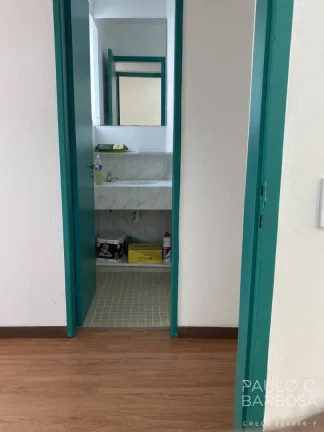 Imagem Pinheiros conjunto em sobreloja - 6 Salas - 3 Vagas - 130m²