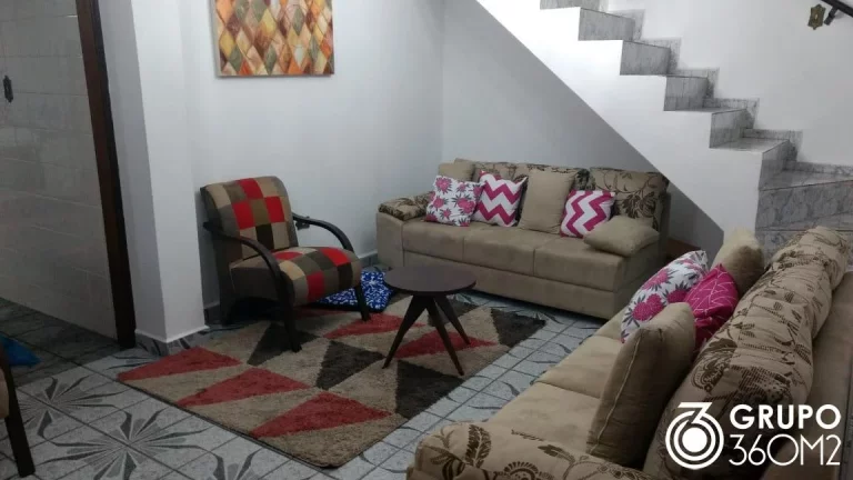 Imagem Sobrado para Venda em Santo André / SP no bairro Vila Aquilino