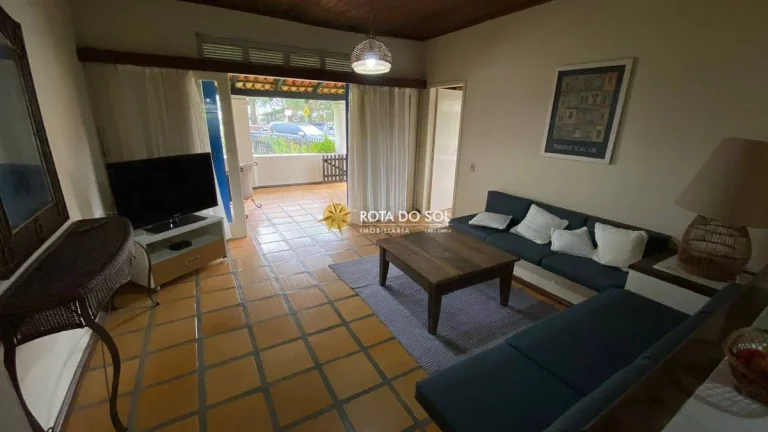 Imagem Casa à venda 4 quartos a poucos metros da Praia de Bombas - Bombinhas SC