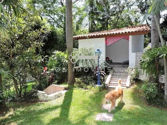 Imagem Apmpla Casa colonial no Cond. Granja Velha ! 5 dorms / 3 sts - Rua FECHADA!