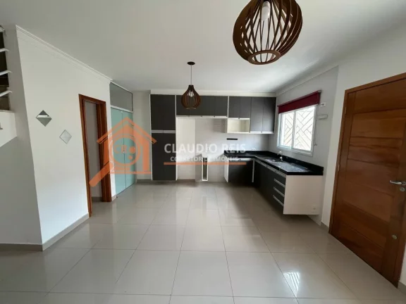 Imagem Sobrado com 2 Quartos à venda, 70m² - Campo Grande