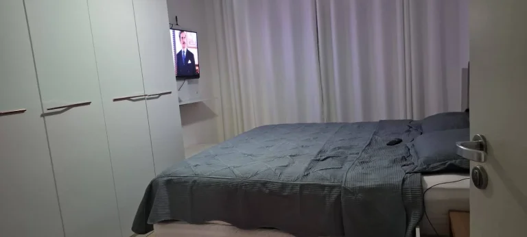 Imagem Sobrado Vila Monumento - 250M², 3 Dorms, 2 Vagas, Quintal.