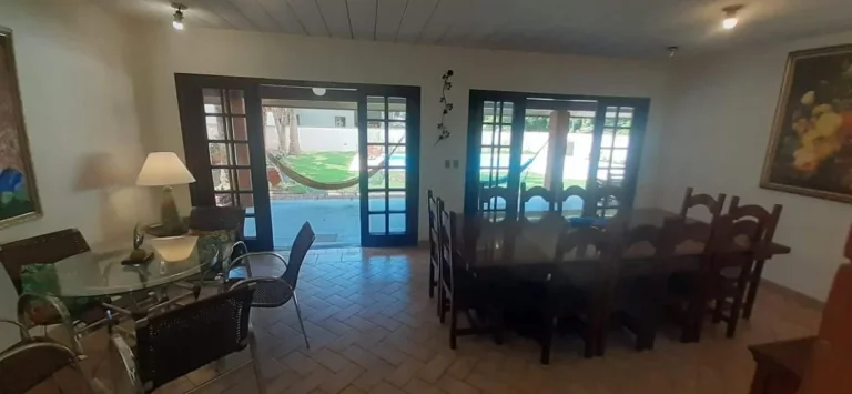 Imagem Casa de Luxo à Venda em Riviera de São Lourenço Módulo 30: 6 Dormitórios, 1 Suíte, 3 Salas, 8 Vagas de Garagem, 461,56 m² de Área