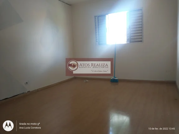 Imagem Sobrado com 3 dormitórios Av. Interlagos em Vila Inglesa