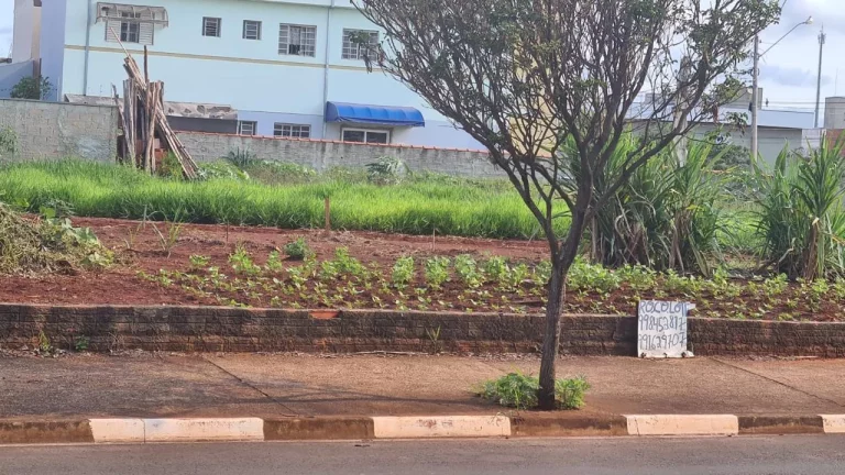 Imagem Terreno à Venda c/ 678m² Recanto das Primaveras, em Boituva