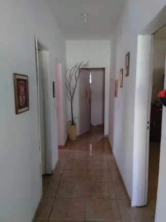 Imagem Casa para Venda em Itaboraí, Gebara (Itambi), 2 dormitórios, 1 suíte, 3 banheiros, 4 vagas