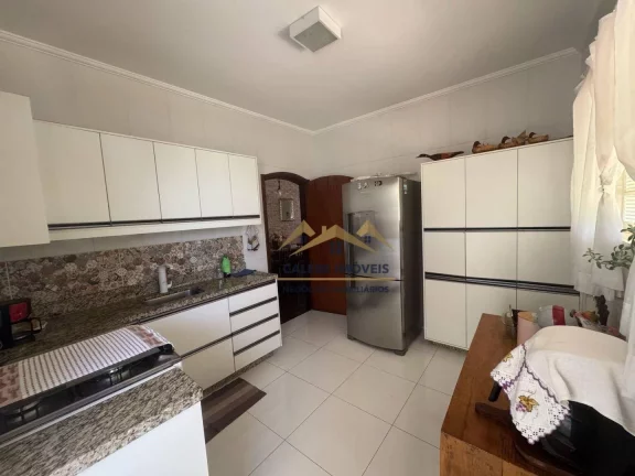 Imagem Casa com 3 dormitórios à venda, 244 m² por R$ 1.060.000,00 - Vila Doutor Laurindo - Tatuí/SP