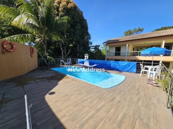 Imagem Casa Duplex com Quintal, Piscina e Churrasqueira em Costa Bela - Serra