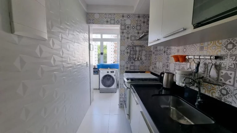 Imagem Apartamento com 3 dormitórios à venda, 85 m² por R$ 610.000,00 - Astúrias - Guarujá/SP