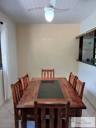 Imagem Casa 2 dormitórios com piscina a venda no Jardim Carolia