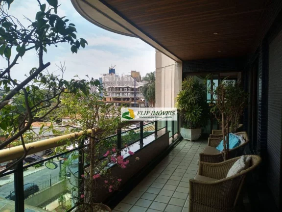 Imagem Lindo apartamento para venda com 425 m² com 4 suítes e 4 vagas de garagem no Cambuí - Campinas - SP