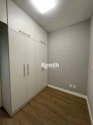 Imagem Sobrado em condomínio com 3 dormitórios por R$ 530.000