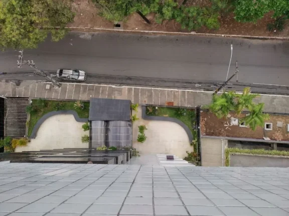 Imagem Apartamento tríplex de 400m² à venda, com 05 quartos suítes, localizado em Boa Viagem, Recife - Pernambuco.