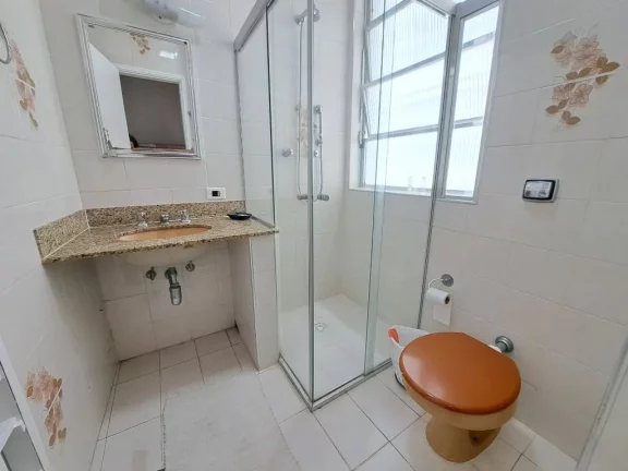 Imagem APARTAMENTO FRENTE AO MAR, COM VISTA, SÃO 3 DORMITÓRIOS SENDO 1 SUÍTE.