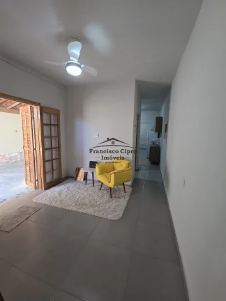 Imagem Casa à venda no bairro Jardim Esperança - Guaratinguetá/SP