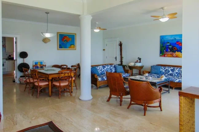Imagem Apartamento com 4 dormitórios à venda, 160 m² por R$ 1.550.000,00 - Pitangueiras - Guarujá/SP