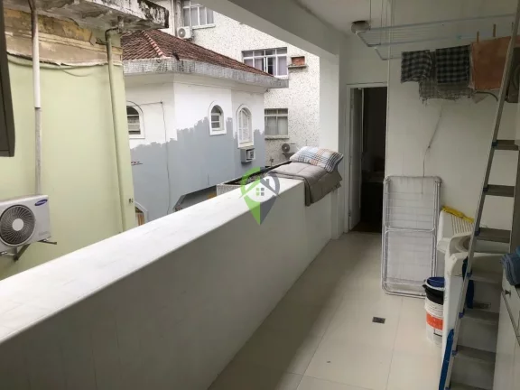Imagem Linda Sobreposta Alta com terraço em um dos melhores pontos da cidade no Boqueirão, 4 dormitórios sendo 1 suíte!