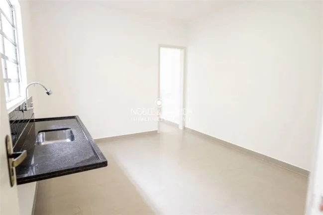 Imagem Casa Térrea + Edícula. NOVA.