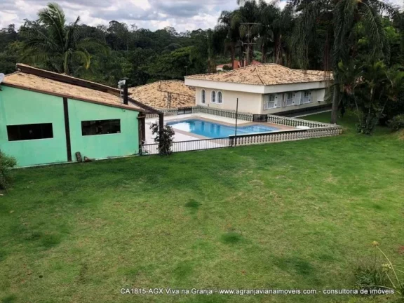 Imagem Cond. Passargada E - Espaçosa e confortável. Piscina, gourmet e campinho! Granja Viana, Cotia