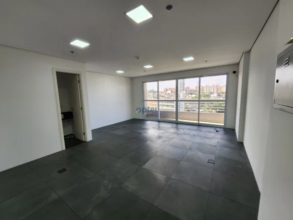 Imagem Sala Comercial à Venda, 40m2 reformada no Condominio Marco Zero Tower na Senador Vergueiro 2123