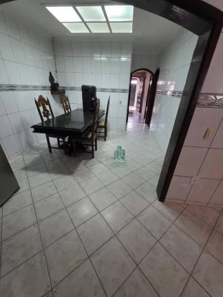 Imagem Casa com 5 dormitórios à venda, 250 m² por R$ 1.325.000,00 - Cidade Serodio - Guarulhos/SP