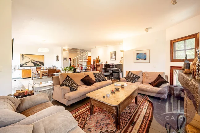 Imagem Casa a venda com 3 suítes - 470 m² por R$ 2.388.000,00 - Alphaville/SP