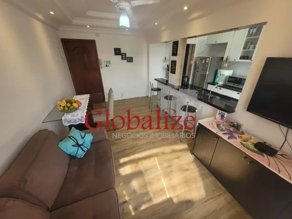 Imagem APARTAMENTO 02 DORMITÓRIOS, R$415.000,00, TODO REFORMADO, COZINHA AMERICANA, PRÓXIMO À PRAIA, 01 VAGA DE GARAGEM SUFICIENTE