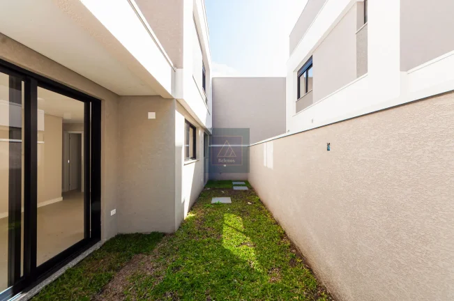 Imagem SANTA FELICIDADE - Sobrado em Condomínio Fechado. 3 suítes. 2 vagas. 160 m² privativos.