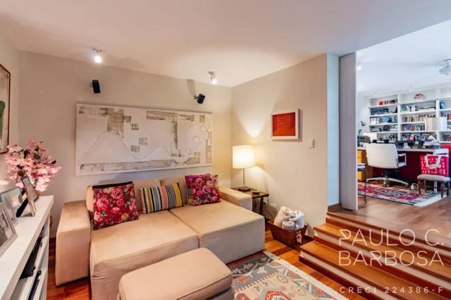 Imagem Vila Madalena Venda - 3 Suítes - 3 Vagas - Piscina aquecida - 180m²