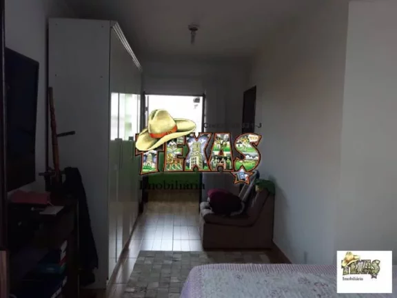 Imagem SOBRADO À VENDA EM GUARULHOS COM PISCINA